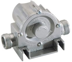 WOLFCRAFT - čerpadlo na vodu kovové 3000L / h • stroj: vŕtačky • kovové telo • prevedenie: samonasávacie • závitové pripojenie: 19 mm (3/4 ") • pripojenie hadice: 12