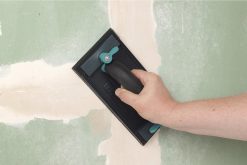 - úchop pro mřížková plátna 115 x 280 mm